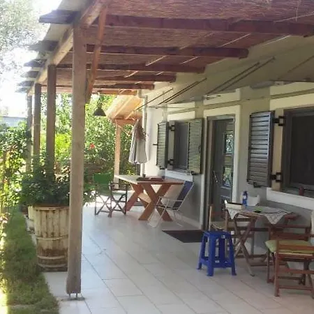 بيت للعطل Relaxing Vila At Village Avramio
