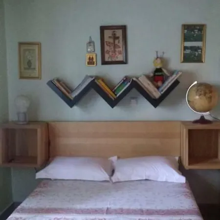 Relaxing Vila At Village